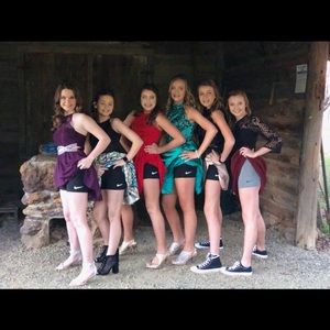 Meet your Posher, Brooke